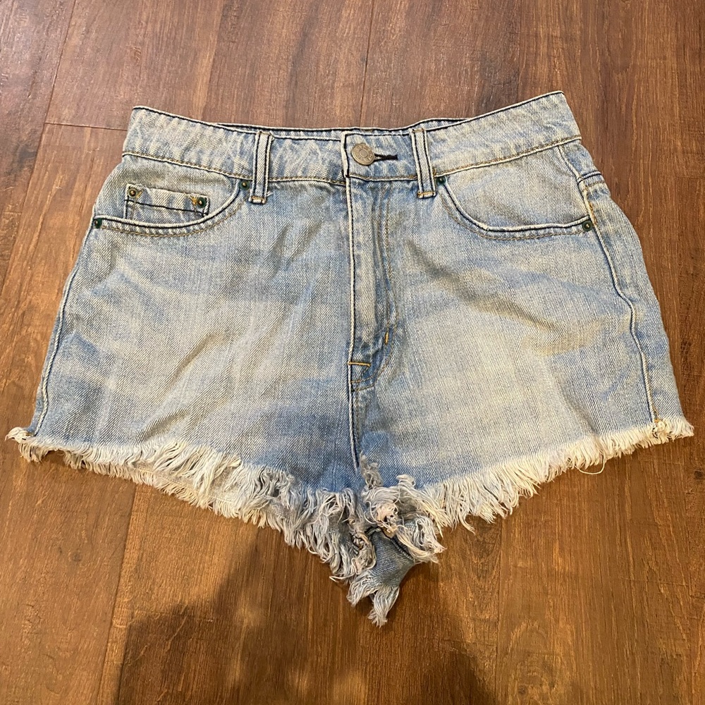 Women’s BDG jean shorts